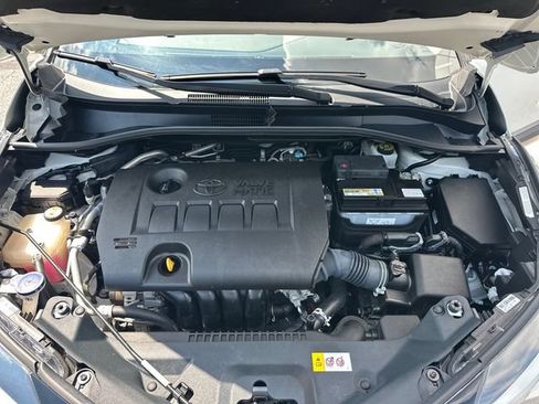 Used 2021 Toyota C-HR Limited FWD image 25
