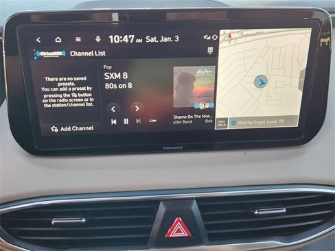 Used 2023 Hyundai Santa Fe SEL image 16