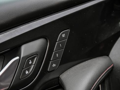 Used 2021 Chevrolet Blazer RS w/ Enhanced Convenience Package image 13