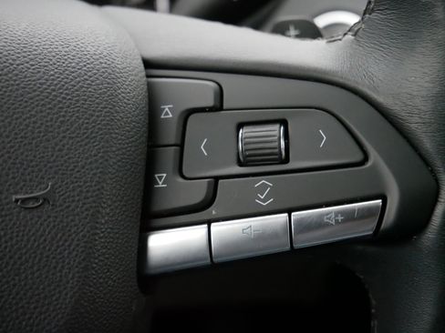 Certified 2023 Cadillac XT4 Premium Luxury w/ Cold Weather Package image 25