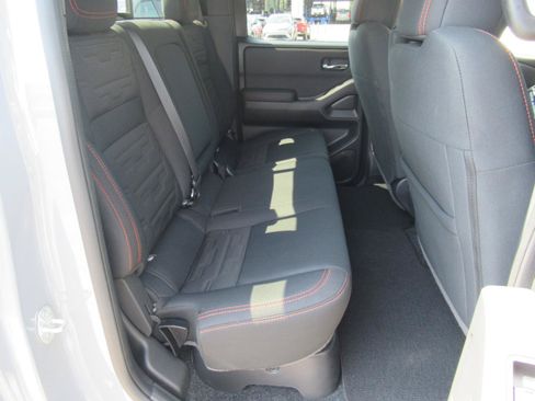 Used 2023 Nissan Frontier PRO-4X w/ Pro Convenience Package AWD/4WD image 35