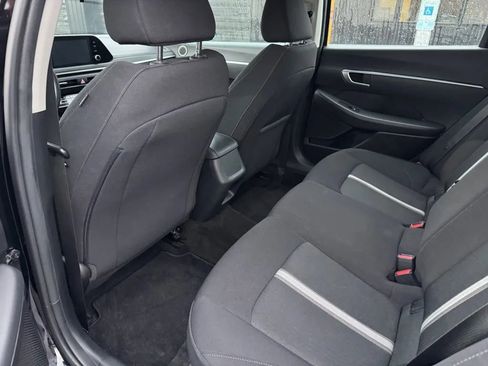 Used 2023 Hyundai Sonata SE image 6