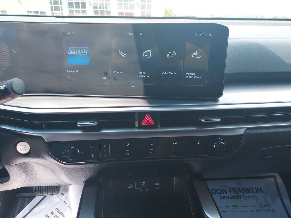 Used 2026 Kia Sorento LX FWD image 23