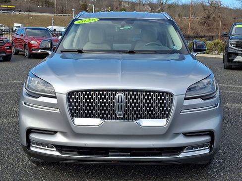 Used 2020 Lincoln Aviator Reserve w/ Elements Package Plus image 2