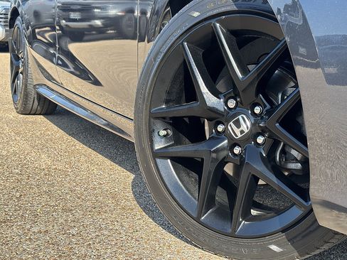 Used 2022 Honda Civic Sport image 16