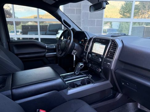 Used 2018 Ford F150 XLT w/ Equipment Group 302A Luxury AWD/4WD image 48