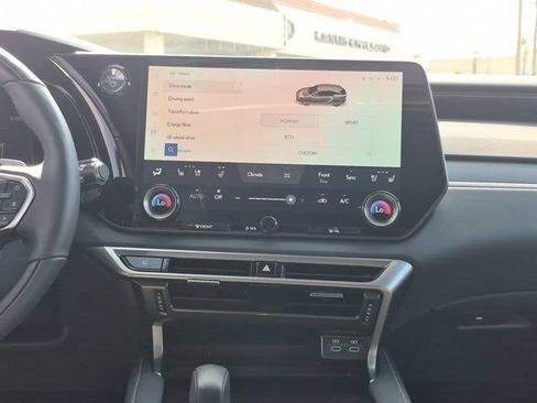 Used 2025 Lexus RX 350h w/ Convenience Package AWD/4WD image 24