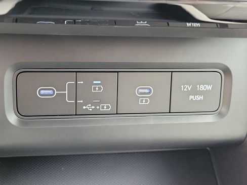 New 2026 Hyundai Tucson Limited FWD image 35