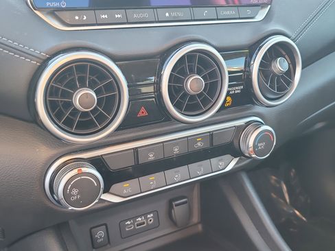 Used 2024 Nissan Sentra SV image 22