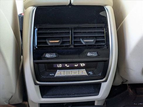 Used 2021 BMW X5 sDrive40i image 17