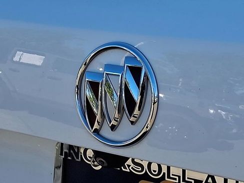 Used 2021 Buick Envision Avenir image 34