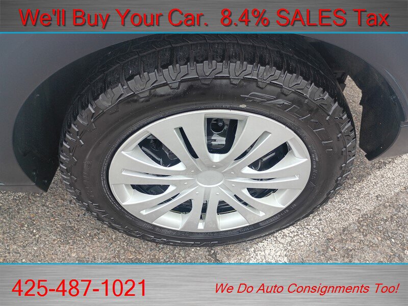 Used 2021 Nissan Kicks S FWD image 27