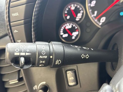 Used 2005 Chevrolet Corvette Convertible w/ Preferred Equipment Group image 23