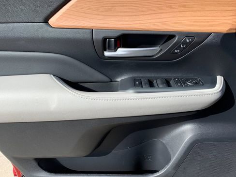 New 2026 Toyota Grand Highlander AWD image 11