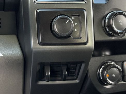 Certified 2022 Ford F250 XLT image 21