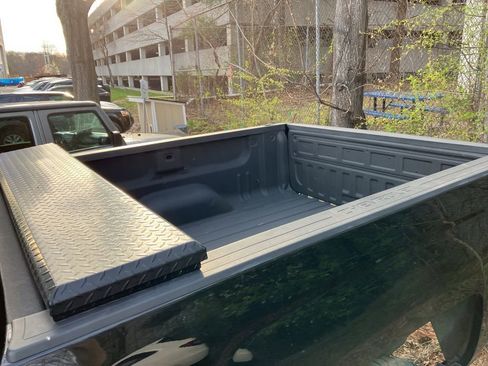 Used 2018 Chevrolet Silverado 2500 LT w/ All Star Edition image 10