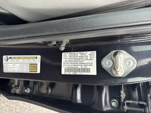Certified 2018 Honda CR-V EX-L image 37