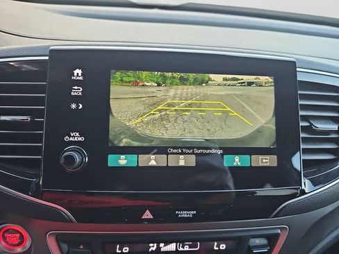 Used 2022 Honda Passport EX-L image 25