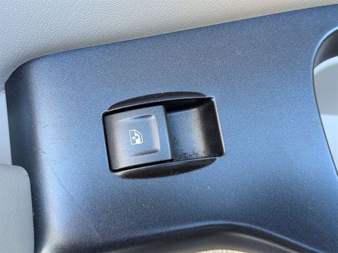 Used 2017 GMC Yukon Denali w/ Open Road Package image 30