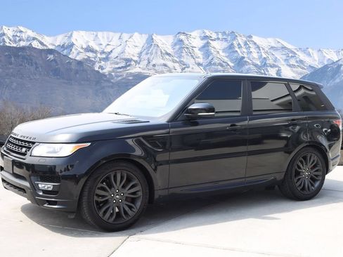 Used 2017 Land Rover Range Rover Sport HSE Dynamic AWD/4WD image 2