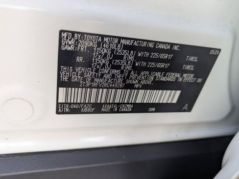 Used 2024 Toyota RAV4 XLE image 36