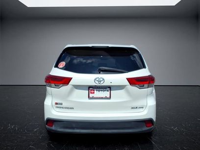 Used 2019 Toyota Highlander XLE