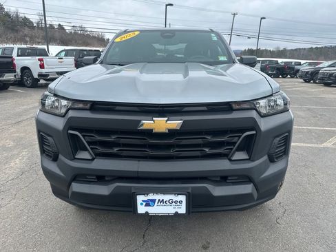 Used 2023 Chevrolet Colorado W/T image 8