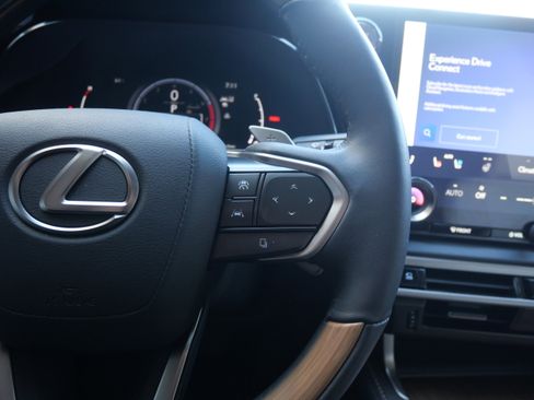 Used 2023 Lexus RX 350 AWD image 22