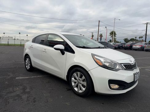 Used 2013 Kia Rio EX w/ Convenience Pkg image 8