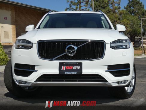 Used 2016 Volvo XC90 T6 Momentum w/ Momentum Plus Package AWD/4WD image 17