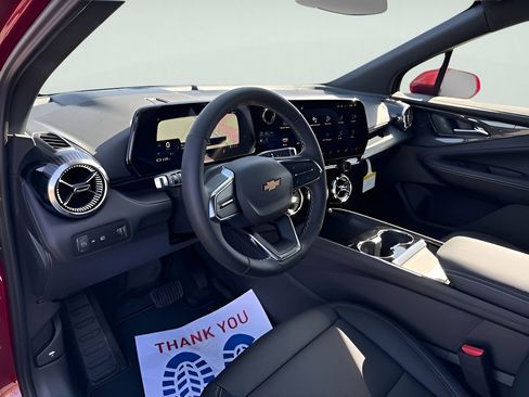 New 2025 Chevrolet Blazer EV LT image 19