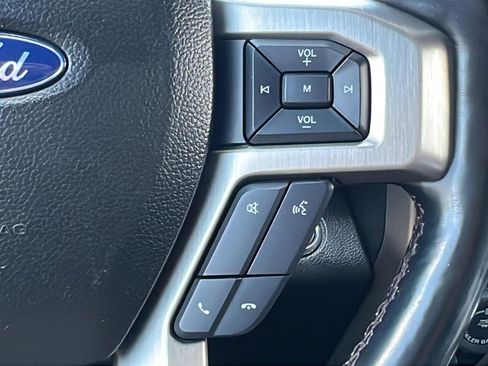 Used 2018 Ford F150 Platinum w/ Equipment Group 701A Luxury AWD/4WD image 23