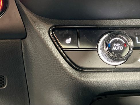 Used 2023 Honda HR-V Sport image 19