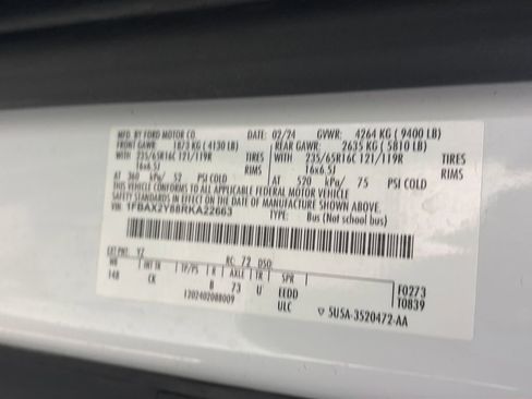 Used 2024 Ford Transit 350 XLT RWD image 9