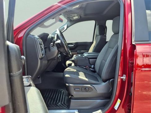 Used 2022 Chevrolet Silverado 1500 LT w/ Convenience Package II AWD/4WD image 22