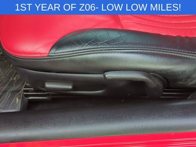 Used 2001 Chevrolet Corvette Z06 w/ Memory Pkg RWD image 17