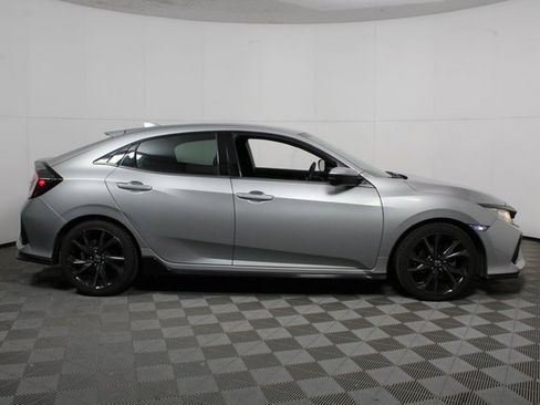 Used 2018 Honda Civic Sport image 6
