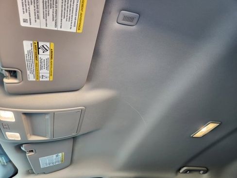 Used 2023 Ford Ranger XLT w/ Tremor Off-Road Package image 25