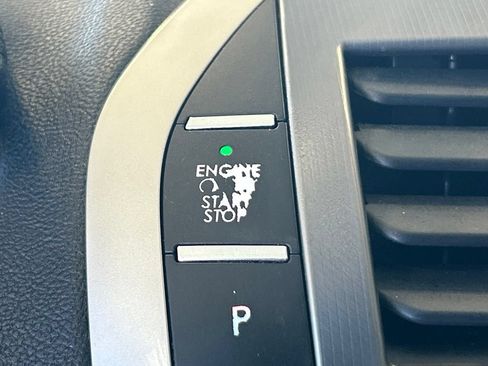 Used 2018 Lincoln MKZ Reserve w/ Technology Package FWD image 42