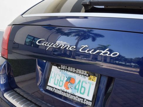 Used 2004 Porsche Cayenne Turbo AWD/4WD image 25