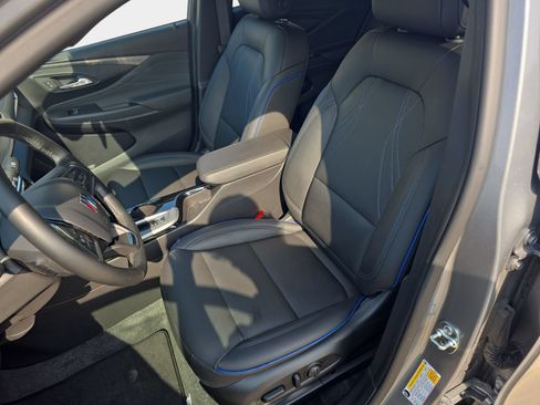 Used 2026 Buick Envista Sport Touring w/ Convenience I Package FWD image 15