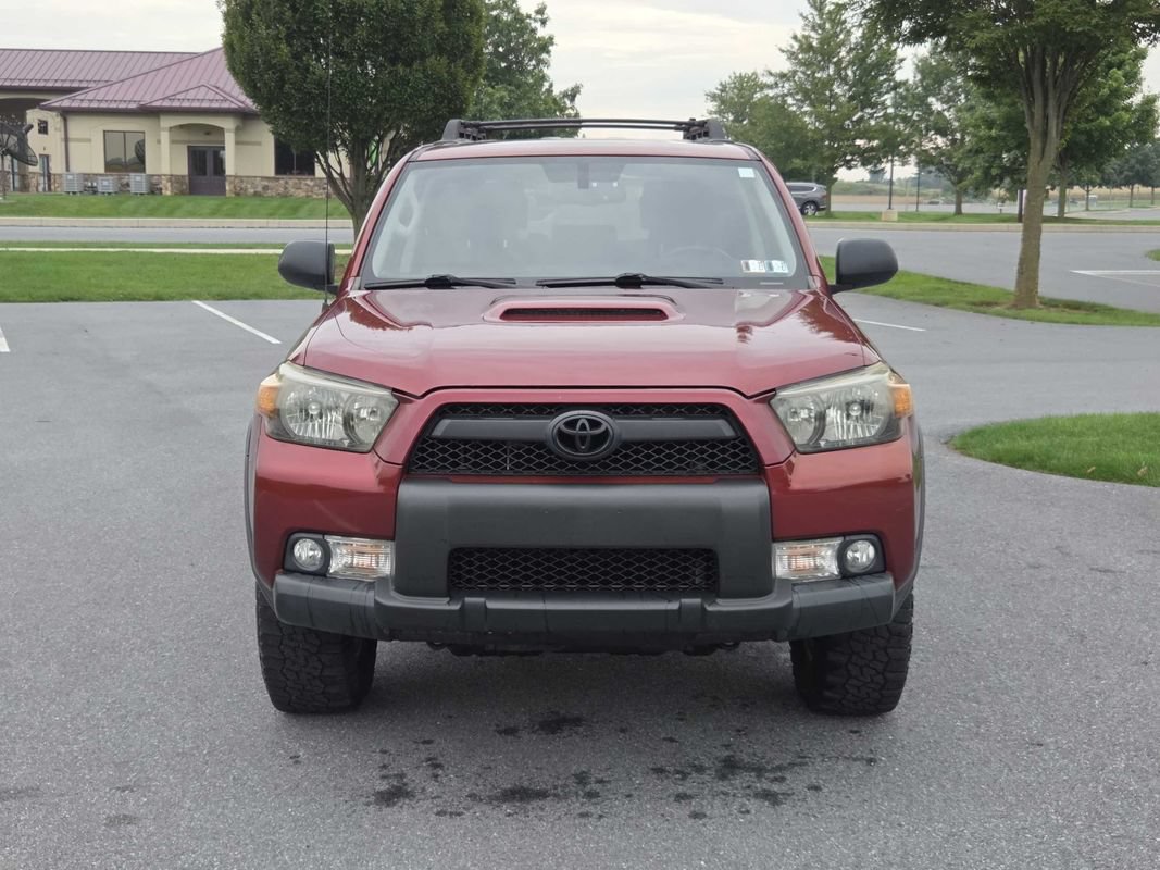 Used 2011 Toyota 4Runner Trail AWD/4WD image 3