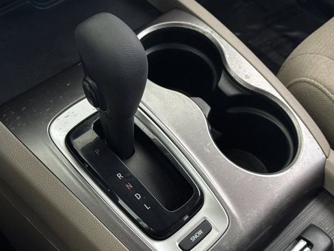 Used 2016 Honda Pilot EX image 16