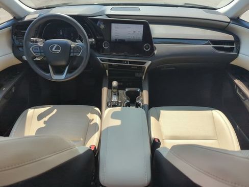 Used 2024 Lexus RX 350 FWD w/ Technology Package image 12