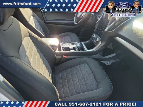 Certified 2022 Ford Edge SE w/ Black Appearance Package AWD/4WD image 14