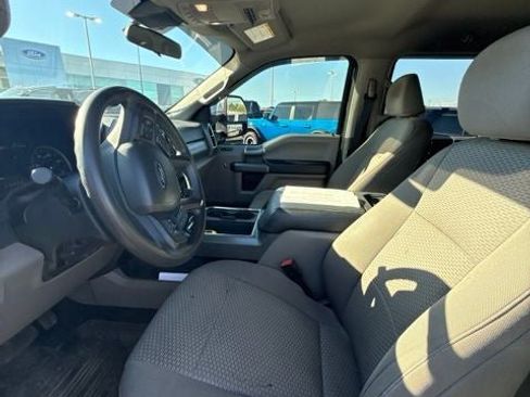 Used 2022 Ford F350 XLT w/ XLT Premium Package AWD/4WD image 16