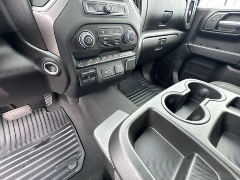 Used 2025 Chevrolet Silverado 1500 Custom AWD/4WD image 31