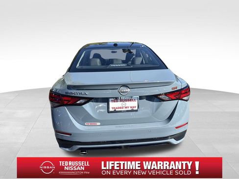 New 2025 Nissan Sentra SR w/ SR Premium Package image 4