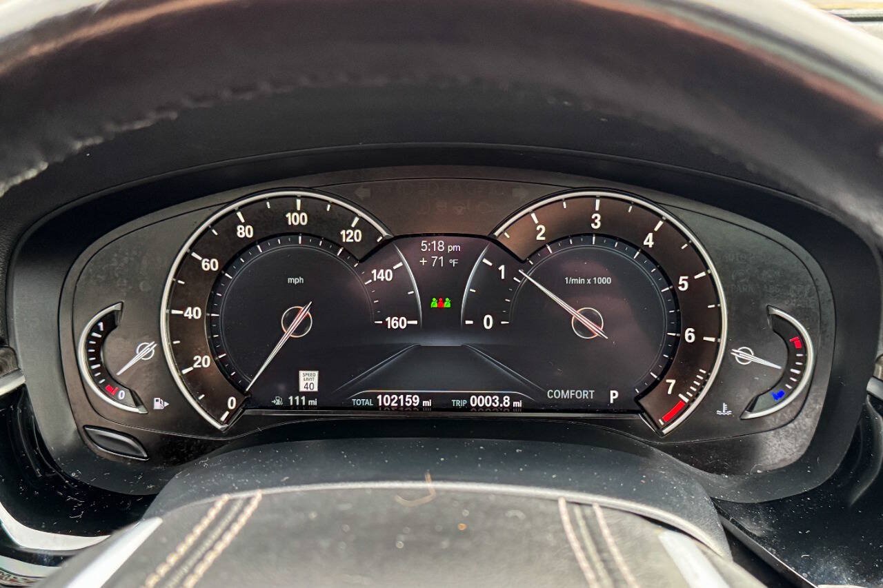 Used 2018 BMW 530i xDrive AWD/4WD image 28