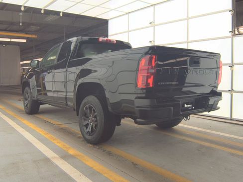 Used 2022 Chevrolet Colorado LT w/ Fleet Safety Package image 8